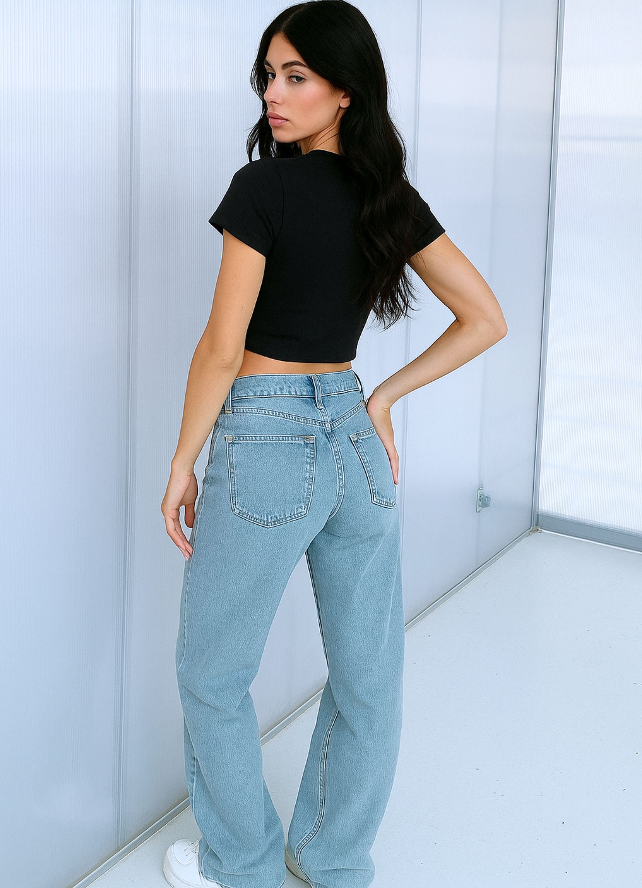 Basic Crop Top - Black