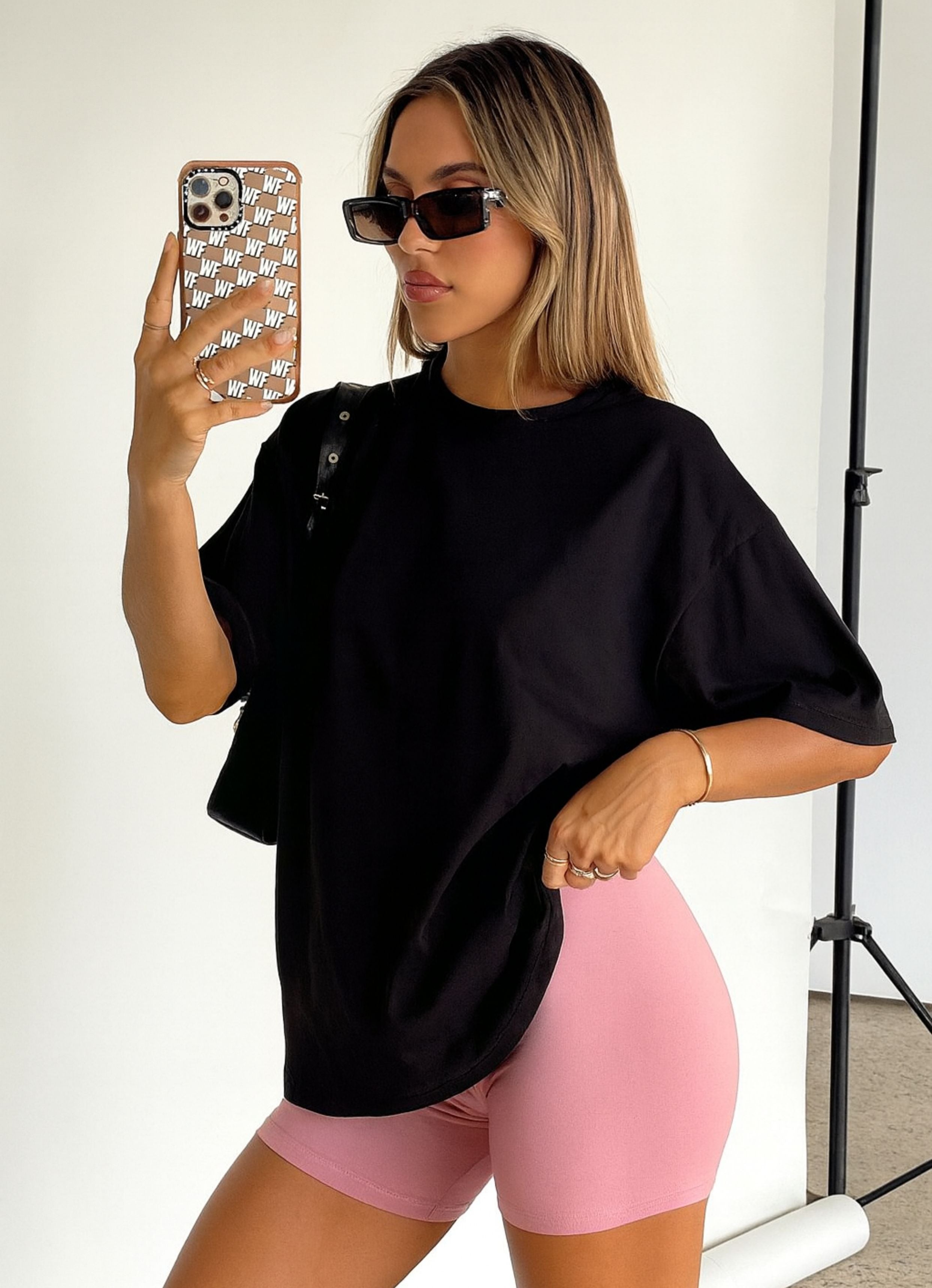 Basic Oversized Tshirt - Black