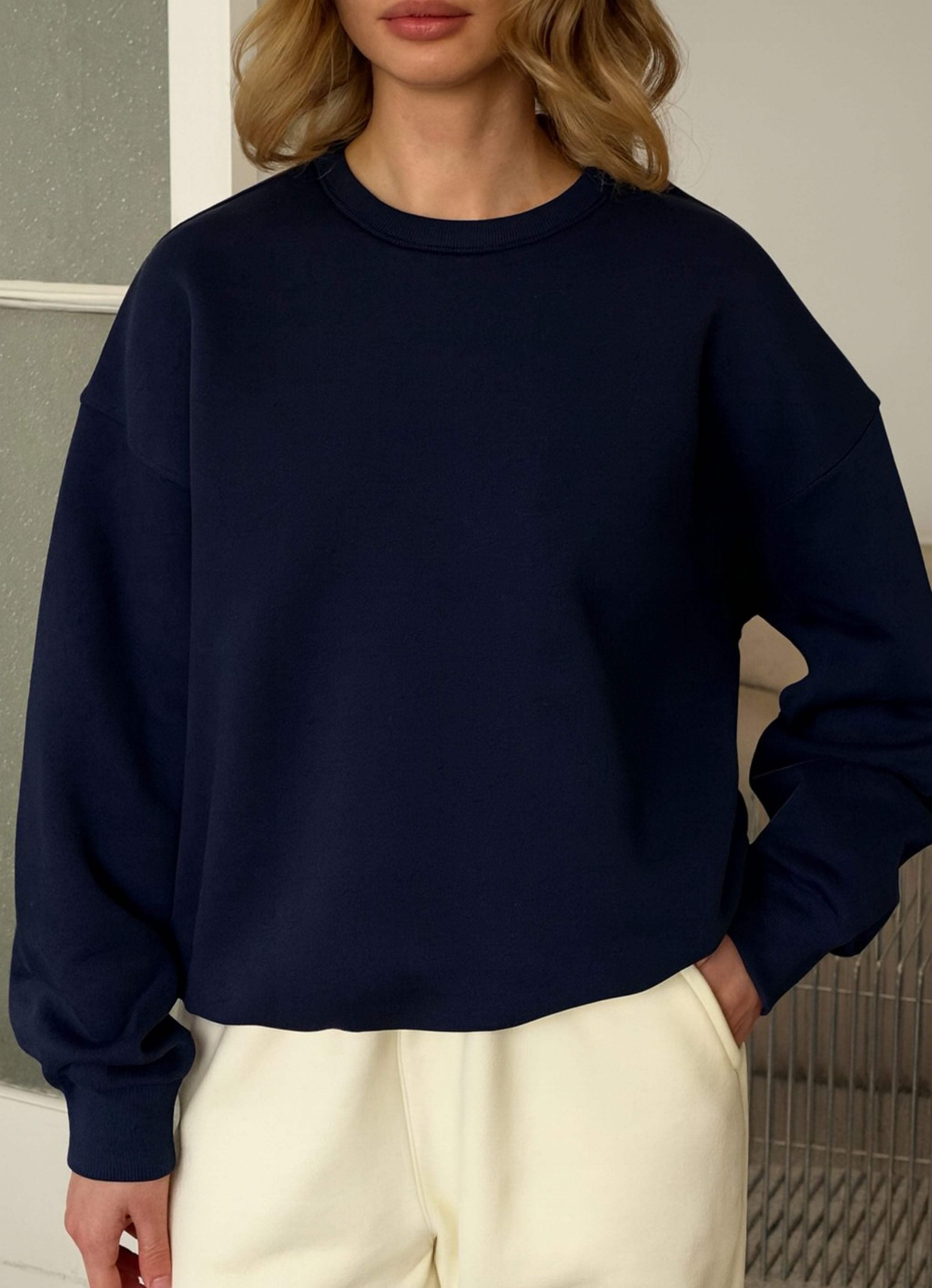 Basic Sweatshirt - Navy Blue