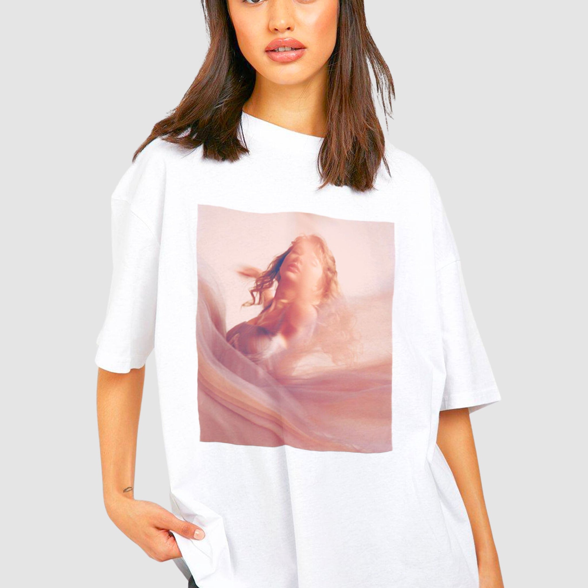 Taylor Swift 1 Oversized Unisex T-shirt